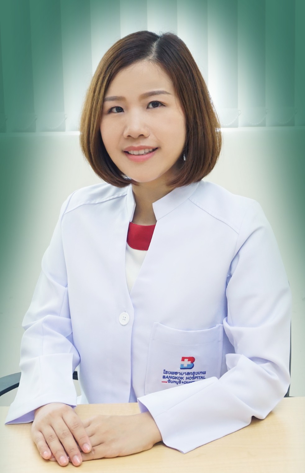 แพทย์หญิง ศุภรดา หงส์รัตน์